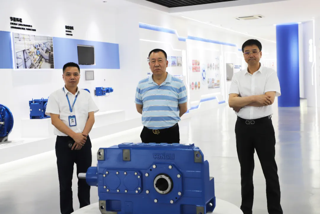 領(lǐng)導(dǎo)關(guān)懷丨全國工商聯(lián)科技裝備業(yè)商會(huì)秘書長喬曉林調(diào)研通力科技